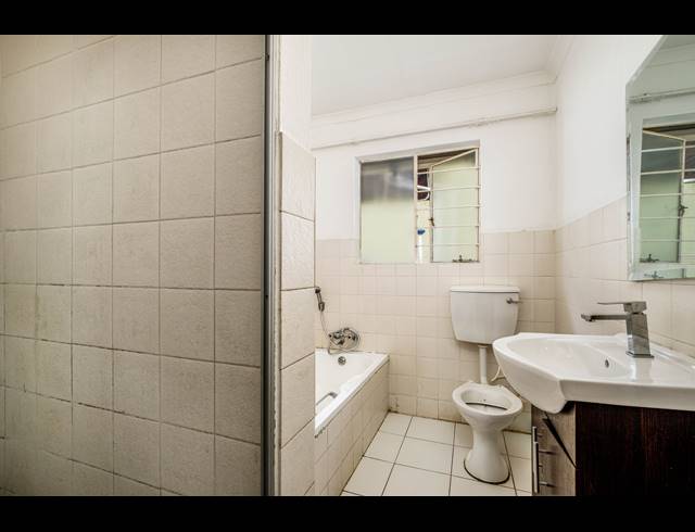 2 BEDROOM TOWNHOUSE FOR SALE IN SUNDOWNER